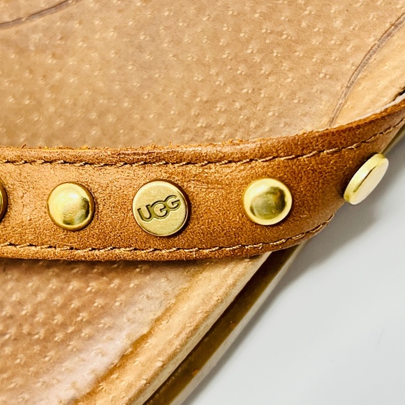 UGG Women's Lyndi Chestnut with gold studs leather thong sandals size 7 - Picture 5 of 12